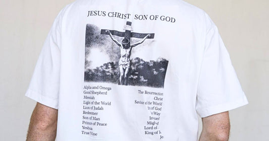 The Difference Between Christian Fashion & Secular Trends
